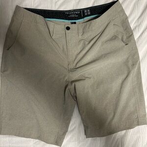 7 Diamonds Momentum Shorts Men 40 Khaki Performance Stretch Lightweight 10”